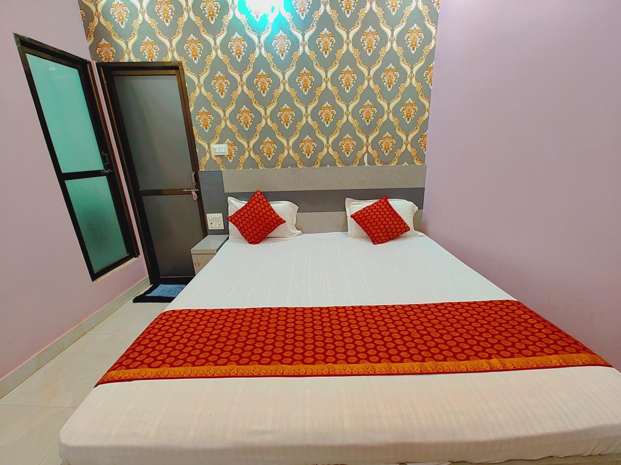Ayodhya Palace Bagian luar foto