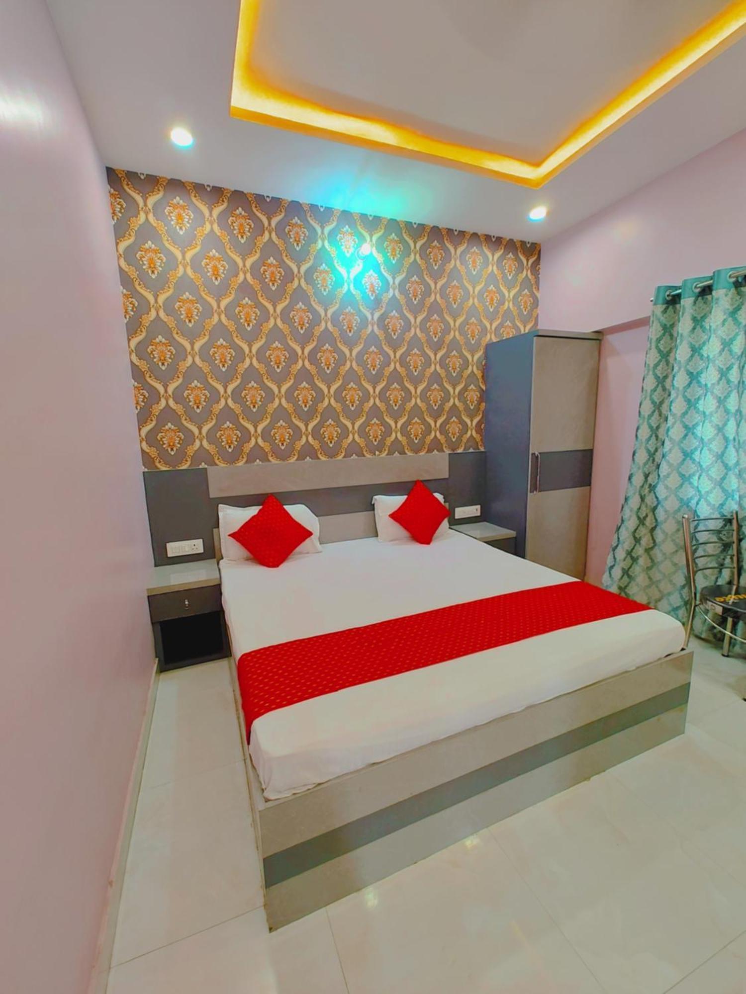 Ayodhya Palace Bagian luar foto