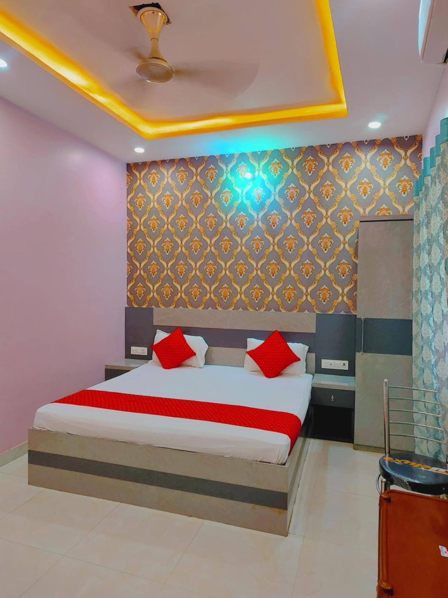Ayodhya Palace Bagian luar foto
